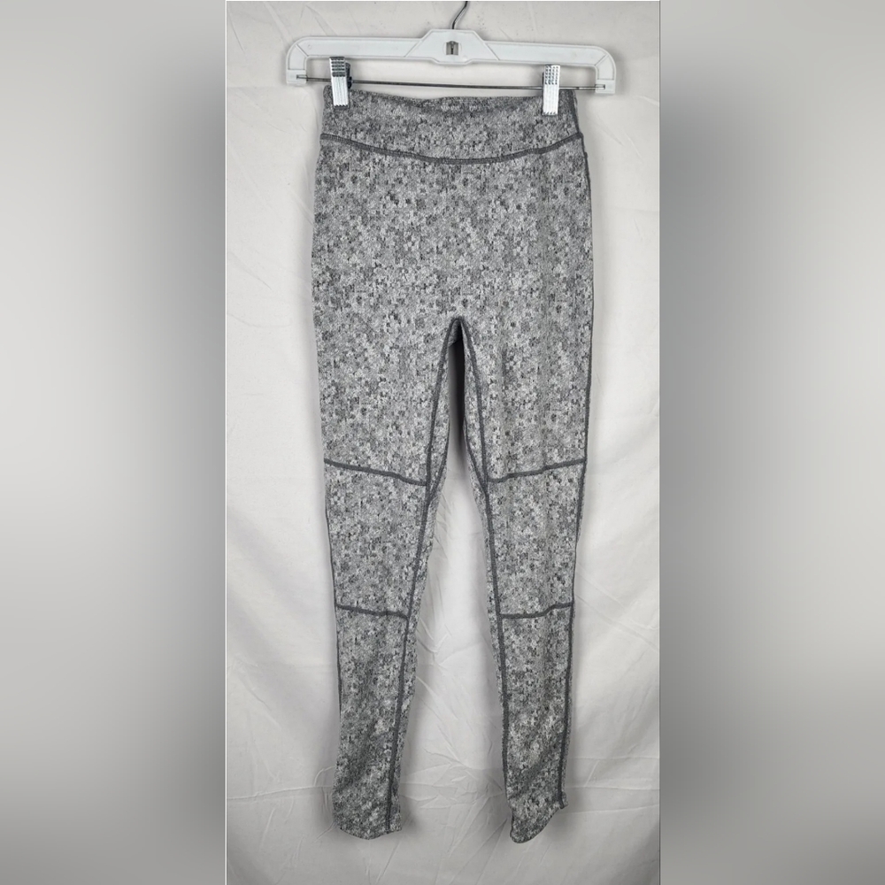 Gymshark Dry Moisture Women's Gray Athletic Gym Workout Travel Leggings sz S